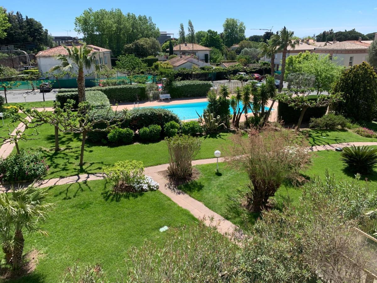 Studio De Standing Climatise, Avec Piscine, Proche De La Mer Fréjus Kültér fotó